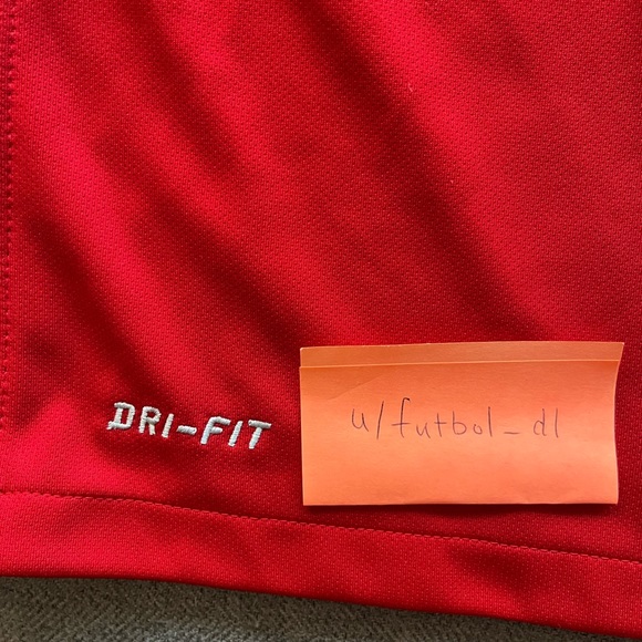 Nike Portugal Home 2018 Kit/Jersey - Picture 3 of 10